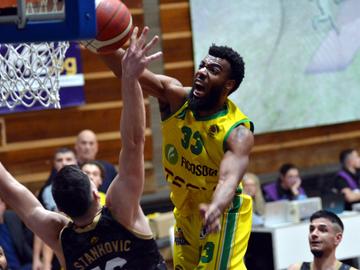 Баскетбол: „Шумен“ отстъпи на „Миньор“ в равностоен мач