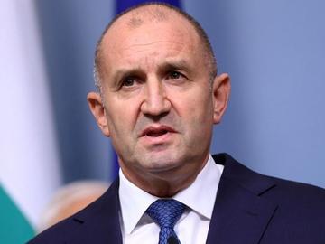 Пак не пуснаха Радев на срещата на върха на НАТО