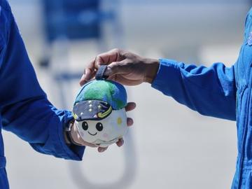 Учени предупреждават НАСА: Ще превърнете астронавтите в опитни зайчета