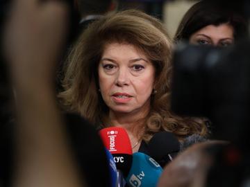 Йотова обяви с кои парламентарни групи започва консултациите за служебния премиер