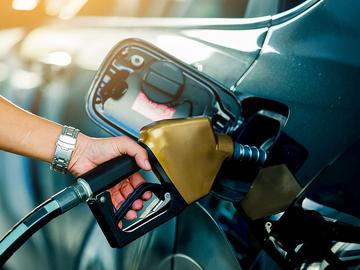 Русия удължи забраната за износ на бензин и дизел