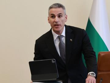 Андрей Гюров: Почти един парламент - 223 души - са задържани за купуване на гласове