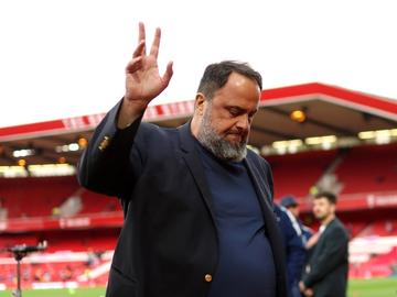 Като в екшън филм: Тръгна дело срещу скандален футболен бос, спецчасти пазят залата от ултраси