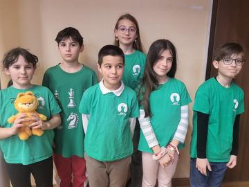 Малките шуменски шахматисти с медали от мемориал "Теодоси Костадинов"