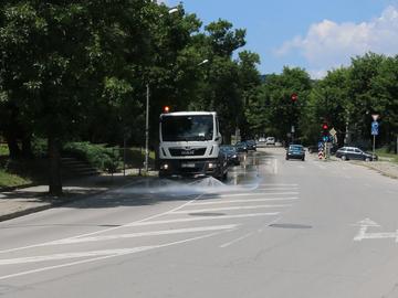 Започва миене на улиците в Шумен