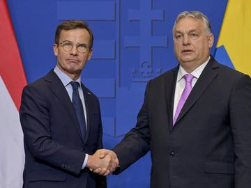 Унгария подписа споразумение за покупката на четири шведски изтребителя „Грипен“