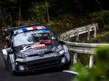 Френският пилот на Тойота Себастиен Ожие спечели Рали Япония и запази шансове за световната титла