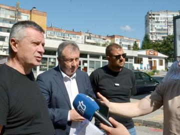 Кметът Христо Христов: Започваме ремонтите в кварталите на Шумен от „Тракия“