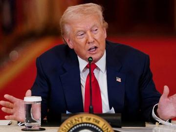 Тръмп към съюзниците от НАТО: Страхливци, без САЩ сте книжен тигър