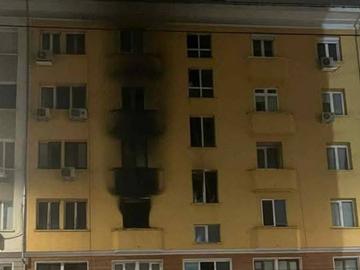 Има опасност за живота на двете деца, пострадали при пожара в центъра на София