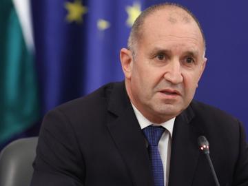 Радев: Без регулации пазарът лесно може да се превърне в джунгла