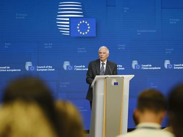 Борел: Държавите в ЕС сами ще преценят дали да разрешат доставеното от тях оръжие да се ползва по цели в Русия