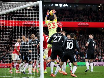 Арсенал нокаутира един от преследвачите и затвърди статута си на фаворит №1 за титлата