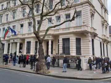 Вотът от чужбина: първи Радев, следват ПП-ДБ и ДПС