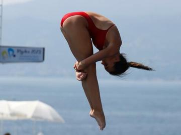 Българските състезатели спечелиха седем златни медала на шампионата на Гърция по скокове във вода