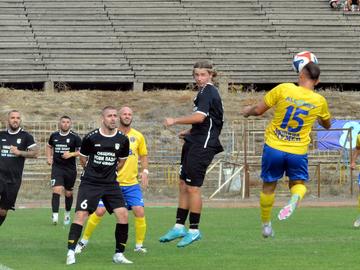 „Волов-Шумен 2007“ взе областното дерби в Трета лига по футбол срещу „Ботев“ Нови пазар