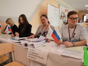 Хакери срещу вота в Москва: Русия съобщи за атаки срещу изборната система и опит за саботаж