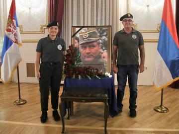Много политици дойдоха на възпоменателната церемония за Ратко Младич в Белград