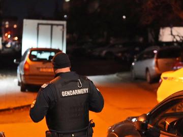 Постоянен арест за бащата и сина, извършили дръзкия грабеж в "Красно село"