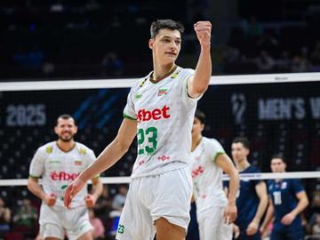 Алекс Николов е вторият най-добър волейболист в света за 2025 година