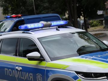 Спецоперация по време на сватба: Задържаха 8 веднага след сключването на брак