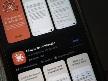 Обвиниха Alibaba в мащабни атаки срещу AI модела Claude
