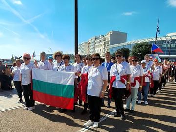 „Ритмик“ – Шумен се включи във фестивал с над 2000 участници във Франция