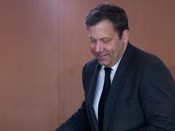 Германия отвърна на "удара": Нямаме нужда от съвети от Тръмп, да види хаоса, който създаде