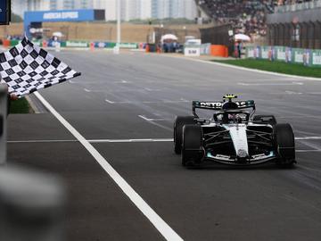 19-годишният Антонели спечели първата си победа във Формула 1