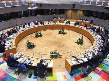 ЕС ще финансира Украйна с 90 милиарда евро безлихвен заем