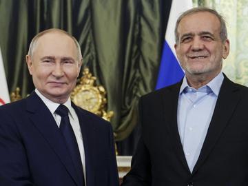 Иранският президент отива в Кремъл за консултации с Путин