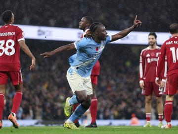 Пеп ознаменува своя мач №1000 с класика над ранения шампион Ливърпул