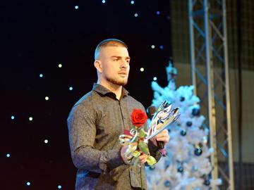 Виктор Иванов.