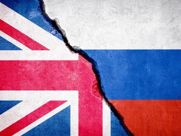 Русия отзова посланика си във Великобритания