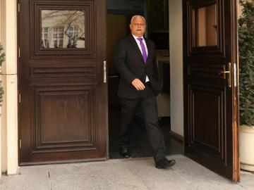 Министър Дечев освободи шефовете на Националната полиция, ГДБОП и Жандармерията