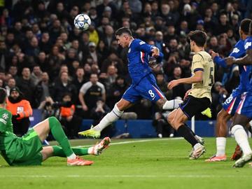 Барса катастрофира тежко в Лондон, германци превзеха крепостта на Сити