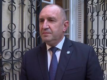 Радев отказал да влезе в "коалиция на желаещите" за Украйна, защото мястото ни не е там