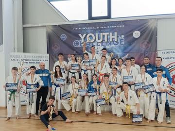 22 медала за шуменци от турнир по карате в Румъния
