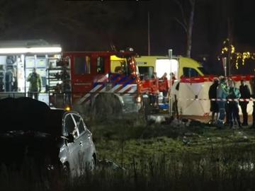 Кола се вряза в множество хора по време на коледен парад в Нидерландия