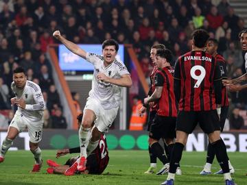 Спорно съдийство лиши Манчестър Юнайтед от победа на Южния бряг