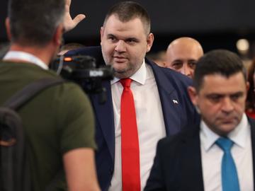 "ДПС-Ново начало" обяви колко струва държавната охрана на Делян Пеевски