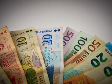 Въпроси и отговори - всичко, което трябва да знаем за разплащането в евро