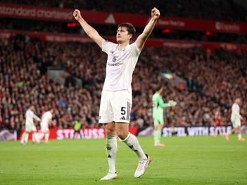 Манчестър Юнайтед наказа пропуските на Ливърпул за исторически триумф на "Анфийлд"