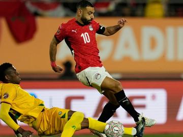 Далеч от неволите в Ливърпул: Салах се превърна в герой за Египет