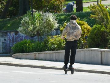 Полицията в Шумен засилва контрола върху водачи на електрически  тротинетки