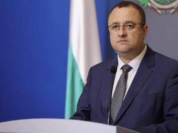 Регионалният министър оттегля поканата към Русинова: Сериозни предложения се правят веднъж