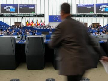 Европарламентът спира за дълго споразумението с Меркосур със съдебна проверка