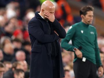 Девета загуба в катастрофален сезон: Ливърпул бра исторически европейски срам у дома