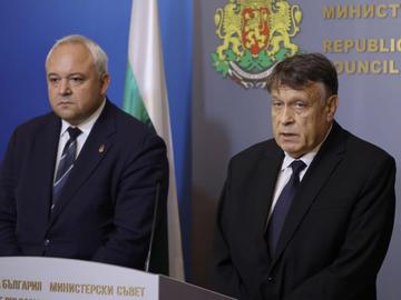 МОН и МВР с обща програма срещу насилието в над 1000 училища