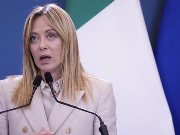 Италия суспендира подновяването на военното споразумение с Израел